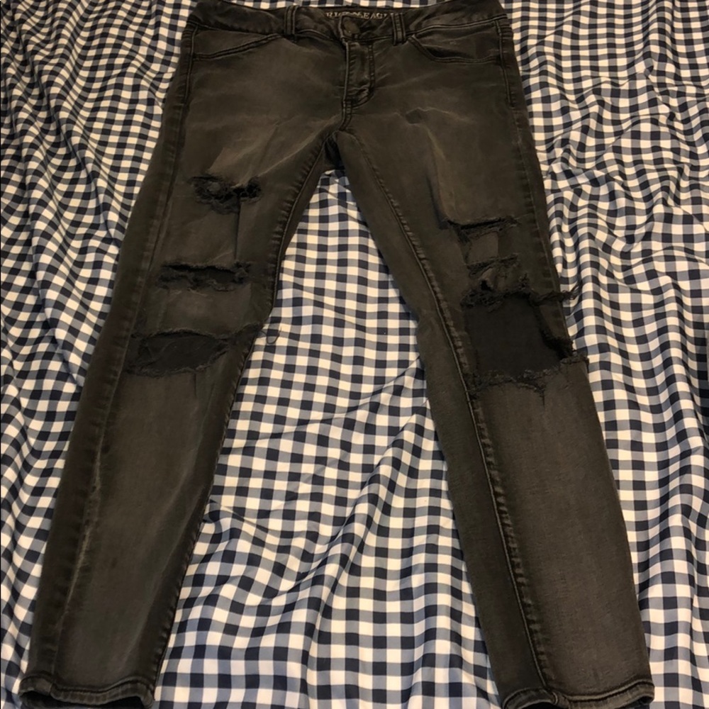 American Eagle ripped Jeans
